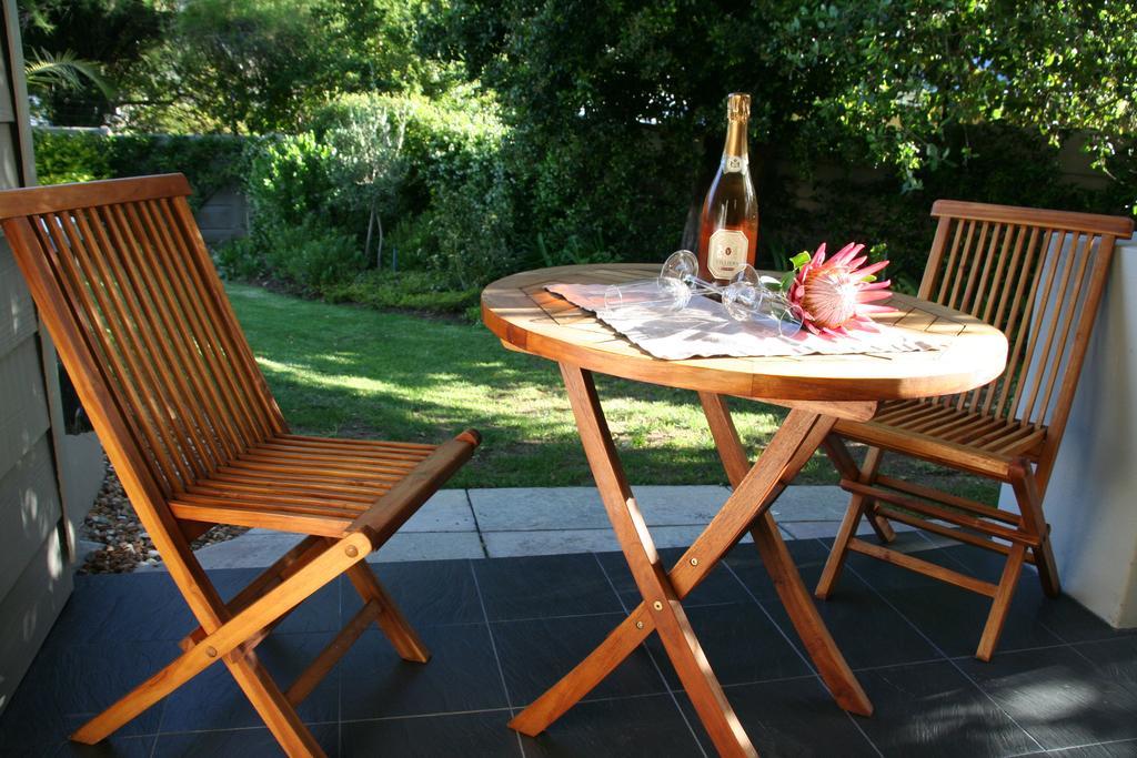 Keren'S Vine Guesthouse Stellenbosch Exterior foto